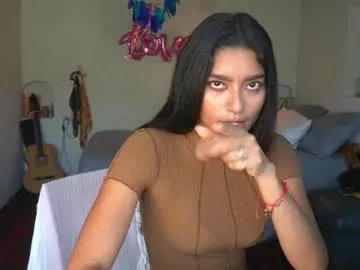 Freechat daniisla on Chaturbate