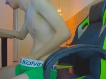 Freechat darkknightx01 on Chaturbate