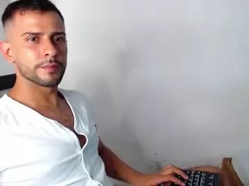 Away dcollins_ on Chaturbate