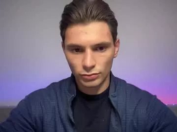 Freechat denlover on Chaturbate