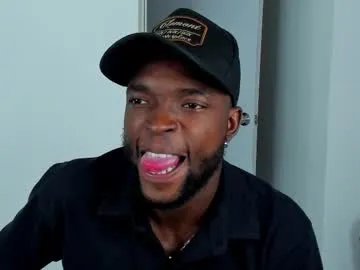 Freechat dylantaylor_1 on Chaturbate