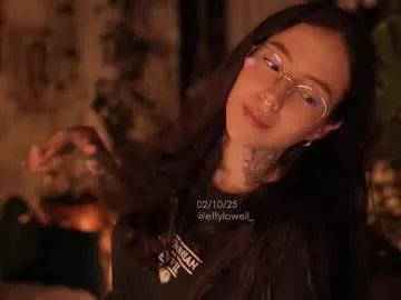 Freechat effylowell_ on Chaturbate