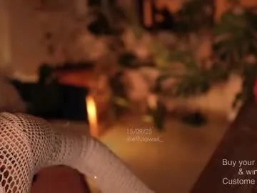 Freechat effylowell_ on Chaturbate