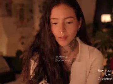 Freechat effylowell_ on Chaturbate