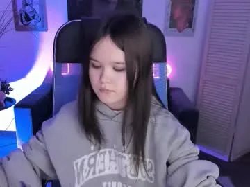 Freechat elainebeness on Chaturbate