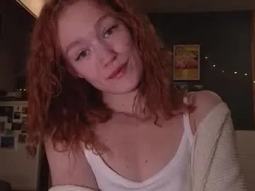 Freechat emiliyafox on Chaturbate