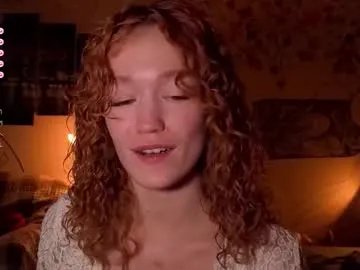 Freechat emiliyafox on Chaturbate