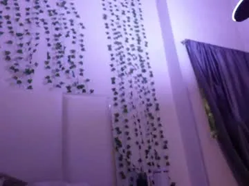 emma_johnson_ on Chaturbate