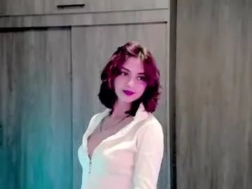 Freechat ephemeral_hot on Chaturbate