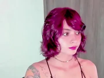 Freechat ephemeral_hot on Chaturbate