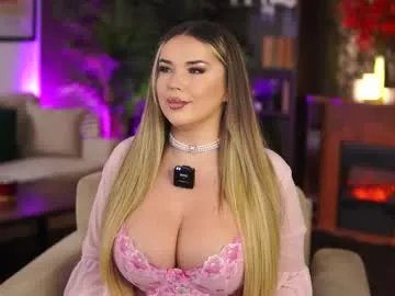 Freechat evasunderland on Chaturbate