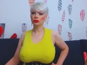 Freechat forever_barbie on Chaturbate