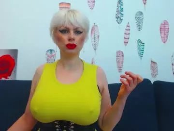 Freechat forever_barbie on Chaturbate