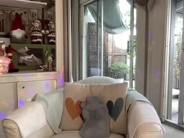 Freechat gl1tter_barbie on Chaturbate