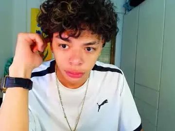 harry_jhonsonn on Chaturbate 