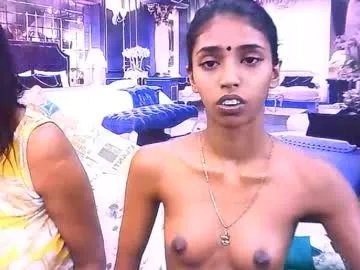 indiansexyslender4u2luv on Chaturbate 