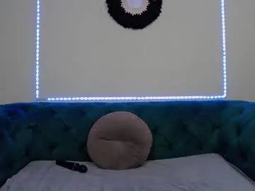 Freechat ivanacharm on Chaturbate