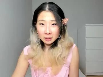 jiwooe on Chaturbate