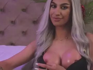 Freechat karlabart on Chaturbate