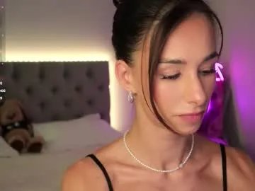 Freechat katherinepinke on Chaturbate