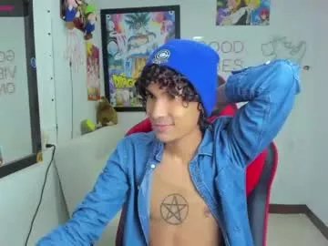 Freechat keindren on Chaturbate