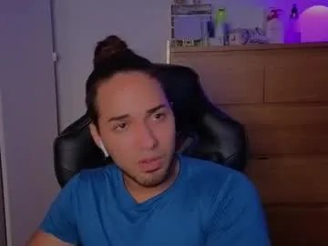 Freechat latin_luxury_i on Chaturbate