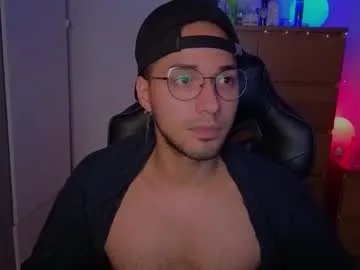 Freechat latin_luxury_i on Chaturbate