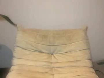 Freechat loladom on Chaturbate