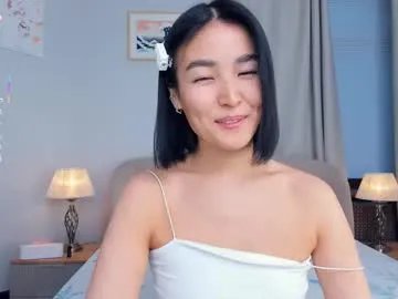 Freechat lora_lifelover on Chaturbate