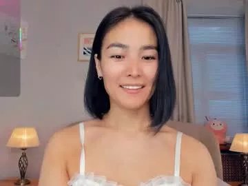 Freechat lora_lifelover on Chaturbate