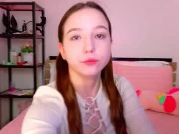 Freechat lovely_poppy on Chaturbate