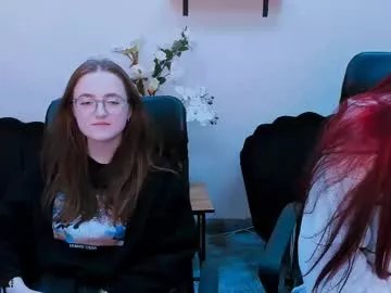Freechat luna_berryy on Chaturbate