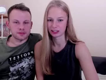 Freechat magic_couple13 on Chaturbate