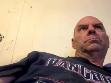 maverick7000 — Freechat on Chaturbate