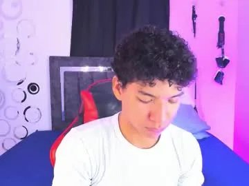 Freechat maximiliano_khalil on Chaturbate