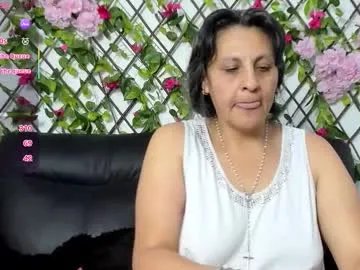 Freechat merlyna_goldens on Chaturbate