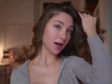 Freechat mia_dynasty on Chaturbate