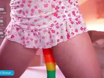 Freechat miablueye on Chaturbate