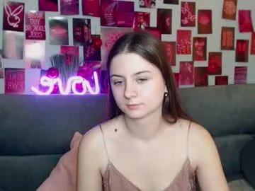 Freechat milanaroz on Chaturbate