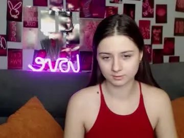 Freechat milanaroz on Chaturbate