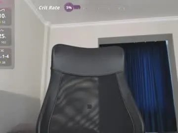 Freechat miolia on Chaturbate