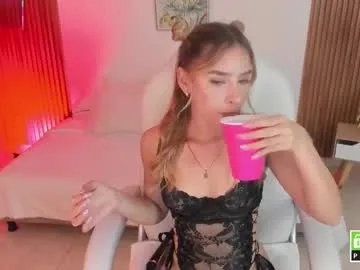 Freechat nallahh_ on Chaturbate