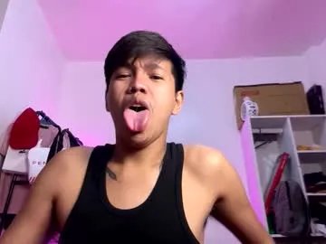 Freechat naughtybutsexy69 on Chaturbate