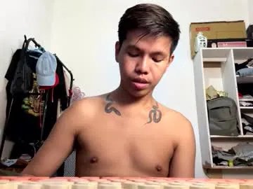 Freechat naughtybutsexy69 on Chaturbate