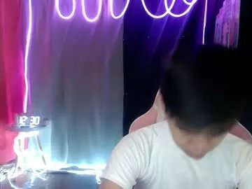 Freechat naughtybutsexy69 on Chaturbate