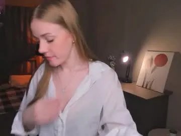 Freechat normaemans on Chaturbate