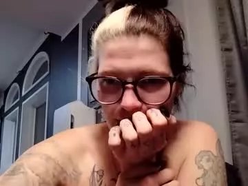 oddywithabody on Chaturbate 