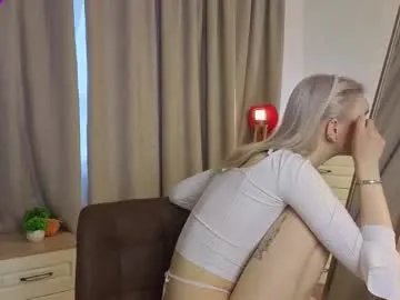 Freechat odeliagrace on Chaturbate