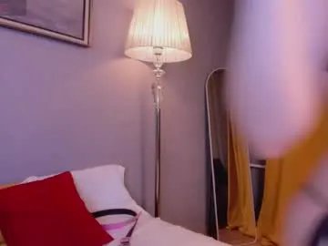 Private phoenixvale on Chaturbate