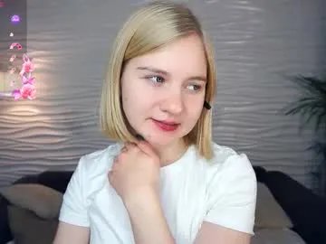 Freechat phyllisearney on Chaturbate